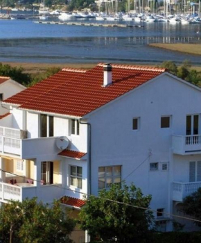 Apartments Franciska & Tihomir: